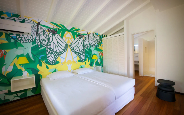 Papagayo Beach Resort