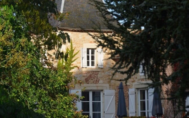 Wonderful location for weddings and parties by French château