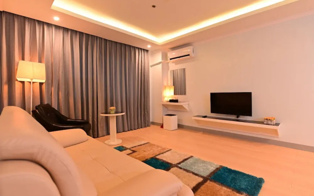 T Shine Resort and Spa