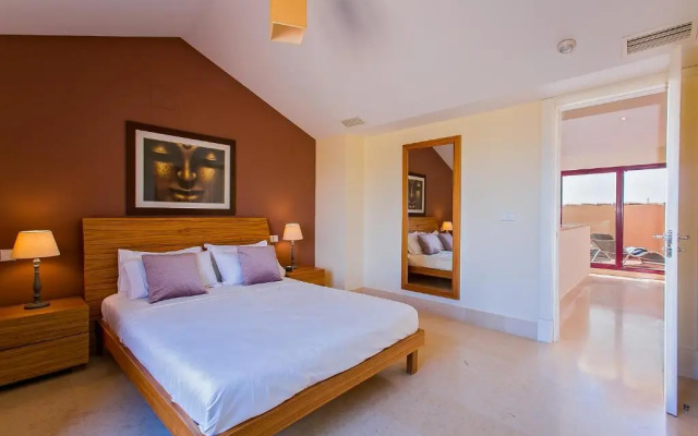 Sotogrande Marina 3 Br Duplex With Large Terrace