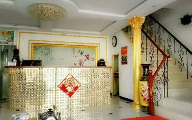 Warm Hotel on the Coast of Dalian