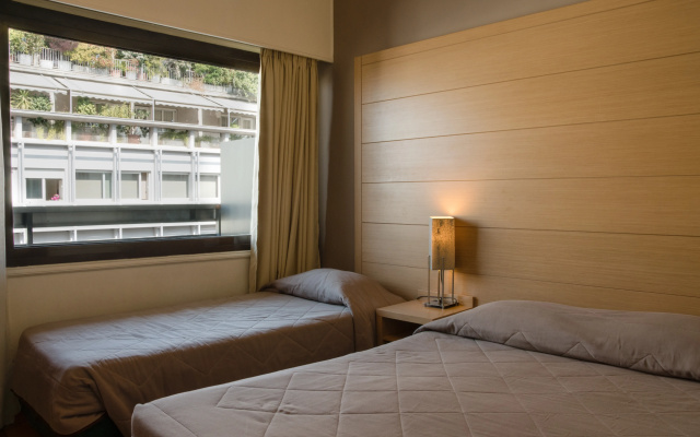 Parnon Hotel