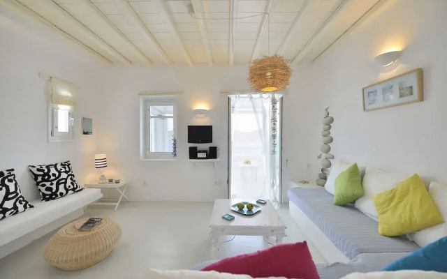 Villa Princess 1 4BD with Pool Panormos