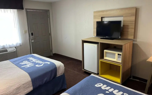 Days Inn Pratt