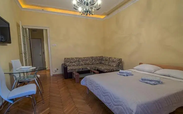 Apartment 24