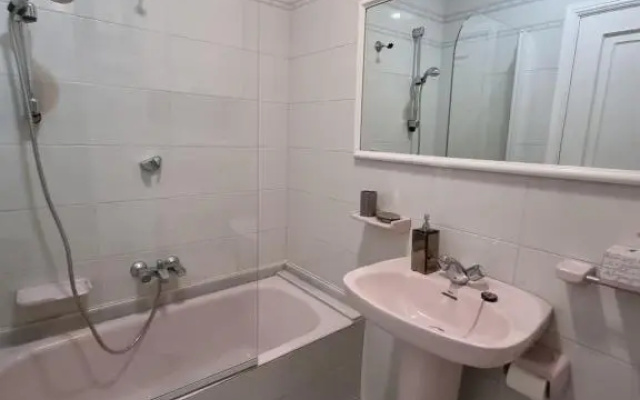 Piso de 3 habitaciones a 3 minutos de la playa.