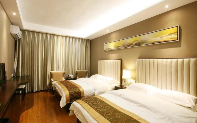 Economic Hotel