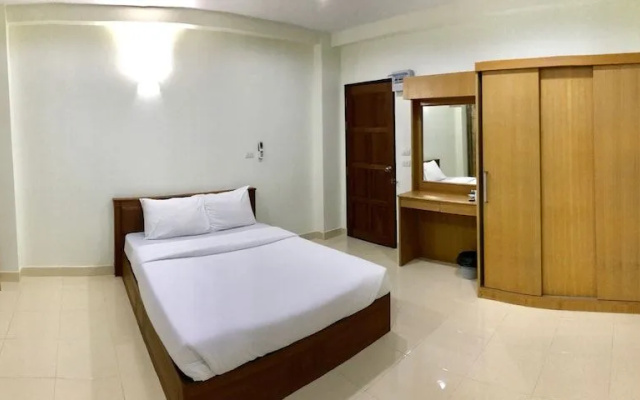 Tree House Apartment Songkhla