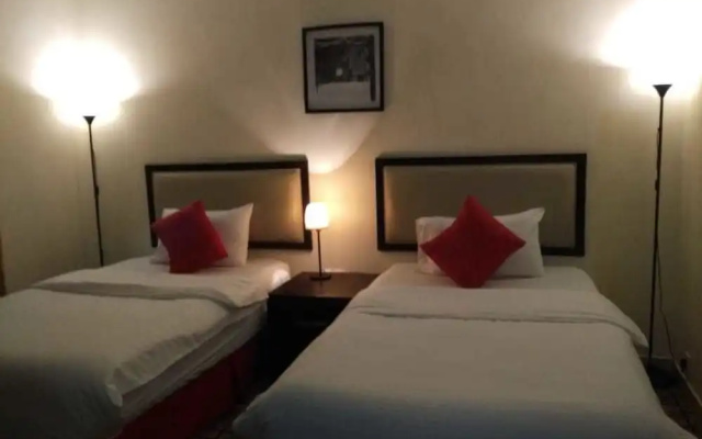 Danty Suites Hotel