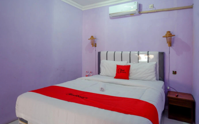 RedDoorz near Goa Jatijajar 2