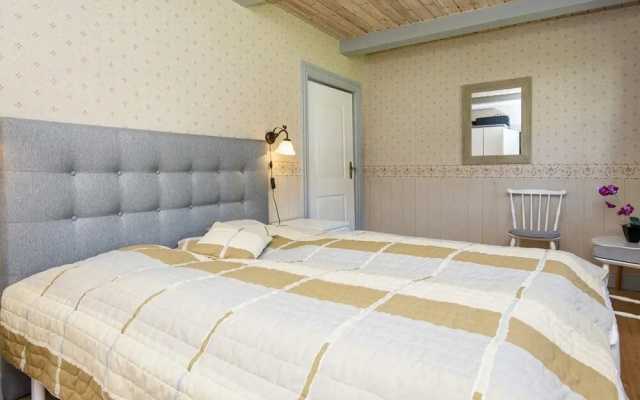 6 Person Holiday Home in Hemmet