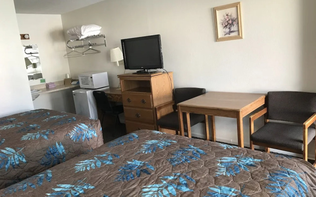 Lazy U Motel