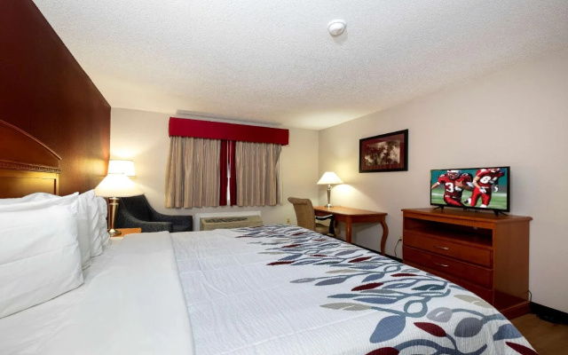 Fulton Hotel - Oswego Riverfront