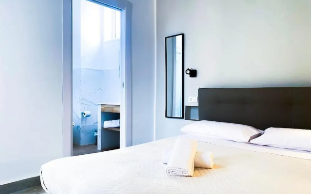 Leone Suite View & Restaurant