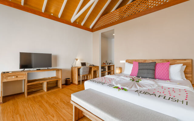 Kudafushi Resort and Spa