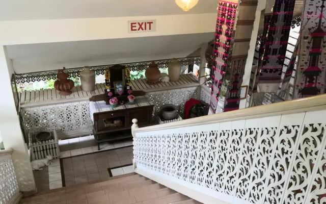 Suan Doi House Hotel and Resort