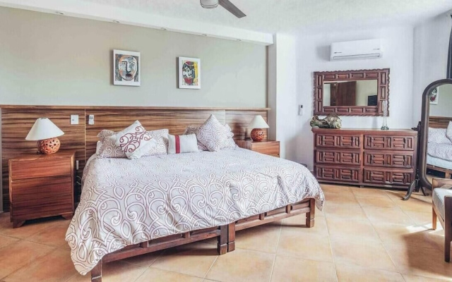 Ocean View 2Br Condo-balcony-beach-pool - 214
