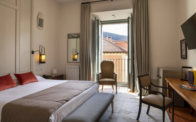 Parador De La Granja