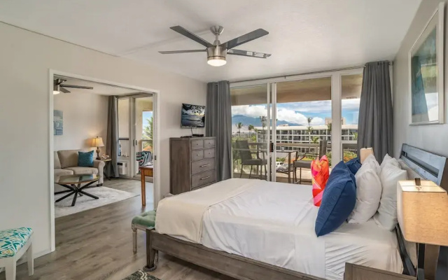 Maui Banyan H506 1 Bedroom Condo by RedAwning