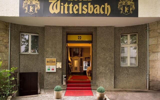 Отель Wittelsbach Am Kurfurstendamm Берлин вид на фасад