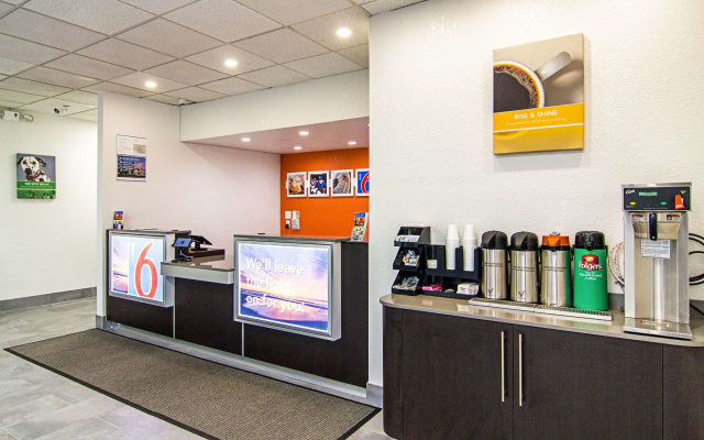 Motel 6 Starke, FL