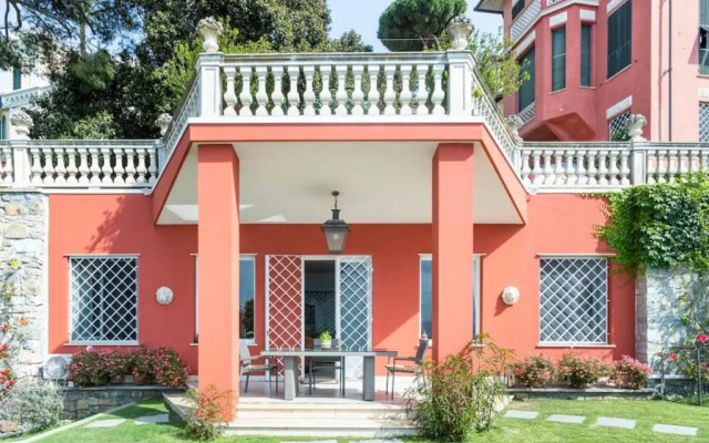 Sea View Suite Apartment In Historic Villa, Exclusive Experience