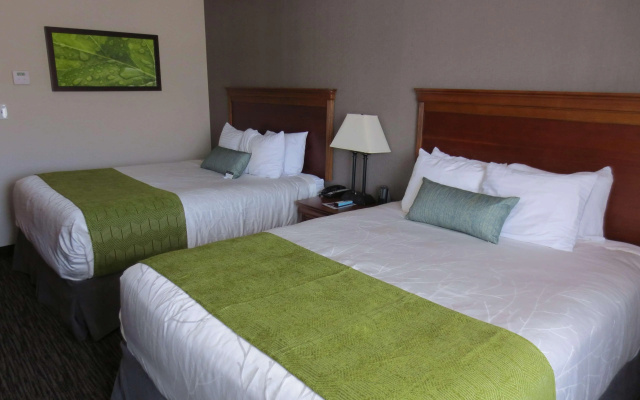 Best Western Plus Landmark Inn