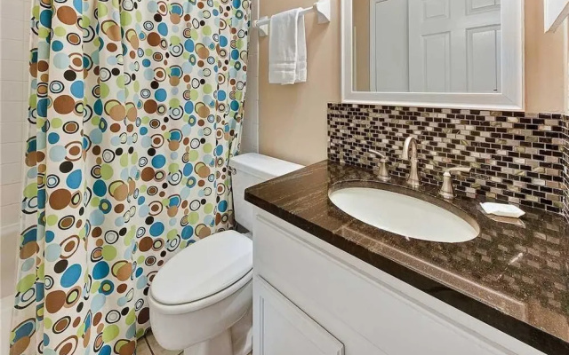 Ocean & Racquet 2303 - Two Bedroom Condo