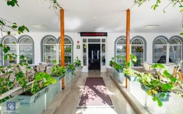 Leman Akçay Otel