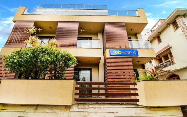 FabHotel Tavisha Villa