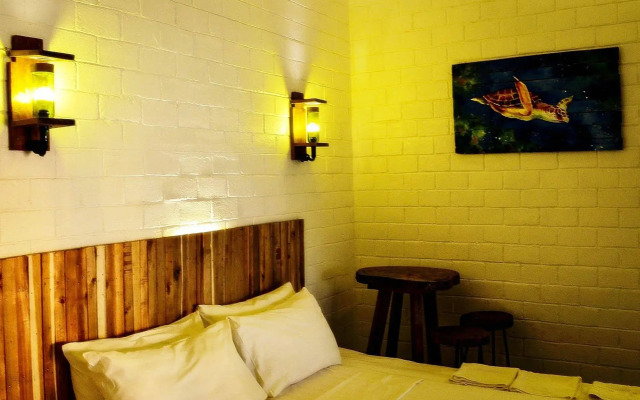 Suites By Eco Hotels
