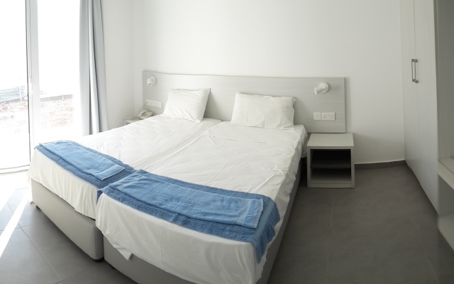 Kaos Hotel Apartments