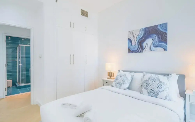 Marina Heights Residences - Dubai Marina