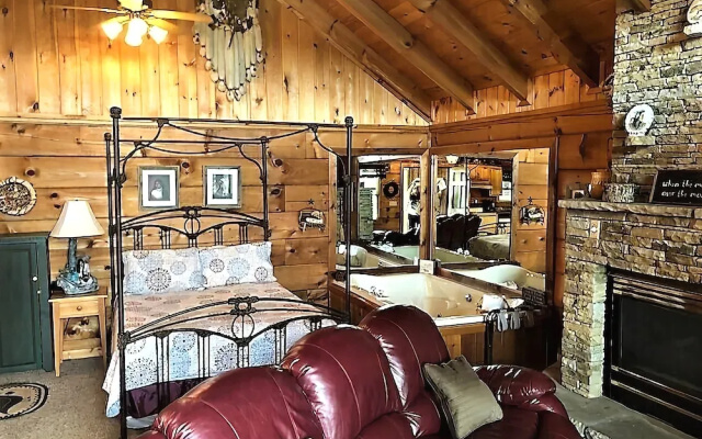 Cherokee - Studio Cabin