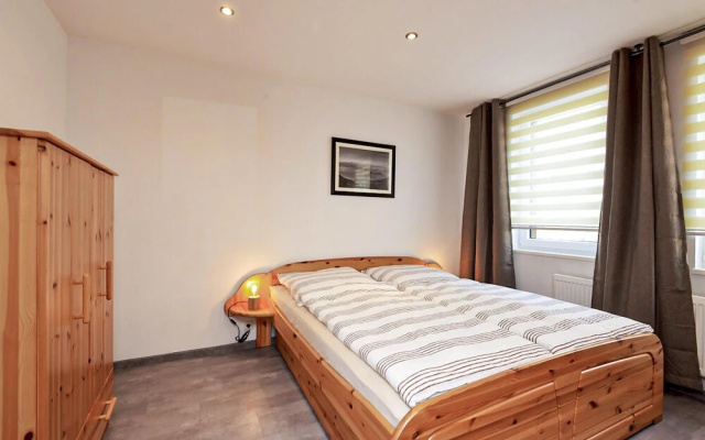 Amazing Apartment in Zella-mehlis With Wifi and 2 Bedrooms