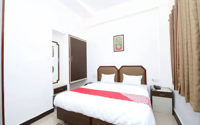 OYO 9747 Hotel Utsav