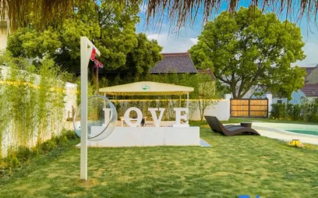 JOWO Vivid Green Resort