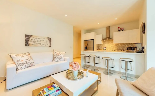 Waykiri Luxury Apartment, Unit A-13