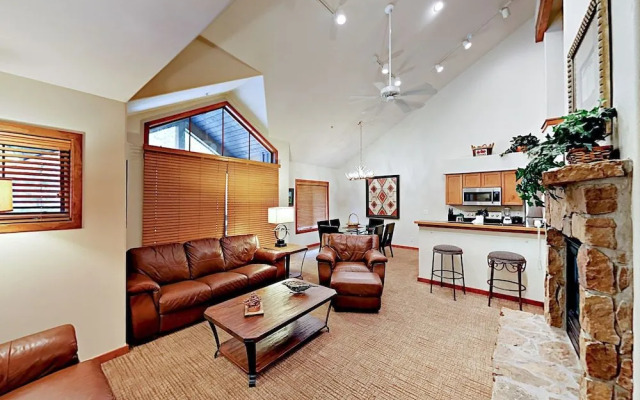Ski-in/Walk-out Breckenridge Condo by RedAwning