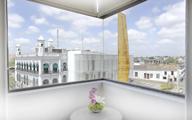 Olmeca Plaza Urban Express Hotel