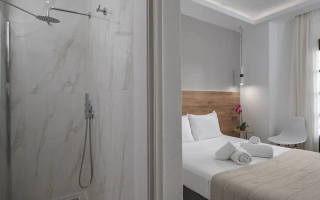 Eleon Suites & Apartments
