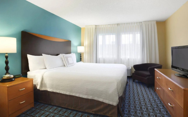 Dubuque Inn & Suites