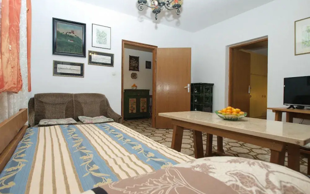 Apartment 924