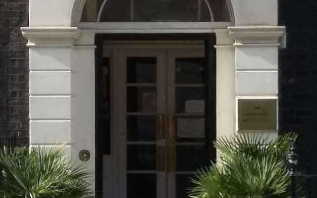 Garth Hotel Лондон вид на фасад