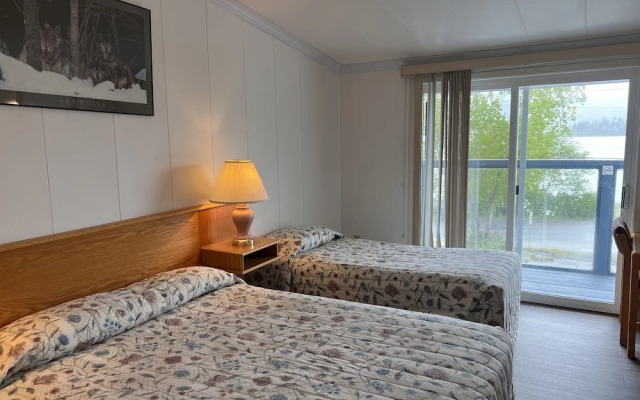 Sea Raven Motel