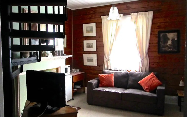 Triabunna Cabin and Caravan Park