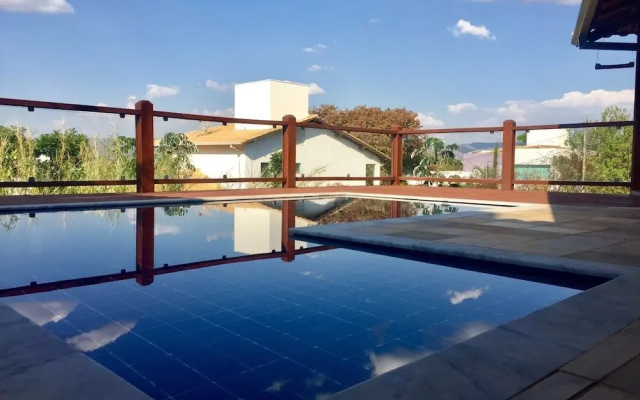 Paraíso Escarpas - Casa para 8 pessoas com 2 quartos