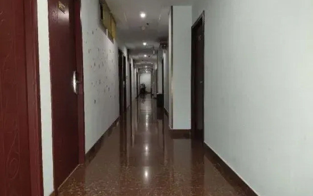 No.1 hotel