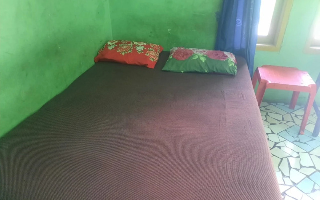 OYO Life 93023 Kost Bulan Karawang