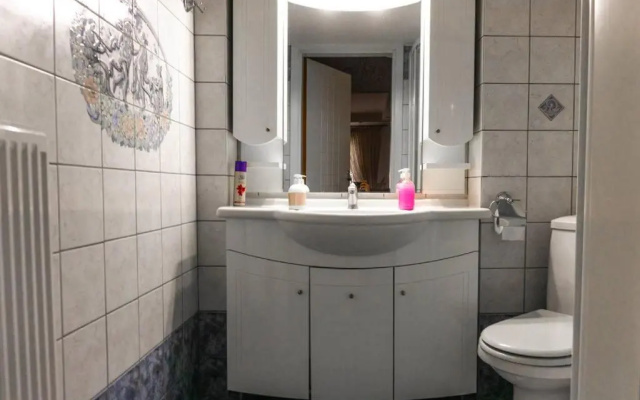 2 bedroom holiday flat, renovated, in the centre